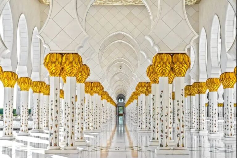 Moschea di Abu Dhabi